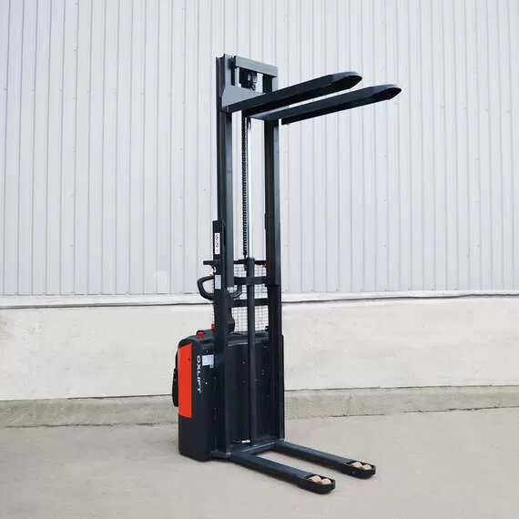 OXLIFT BX 1536E 1500 кг 3600 мм Самоходный штабелер с платформой для оператора в Ульяновске купить по выгодной цене 100kwatt.ru