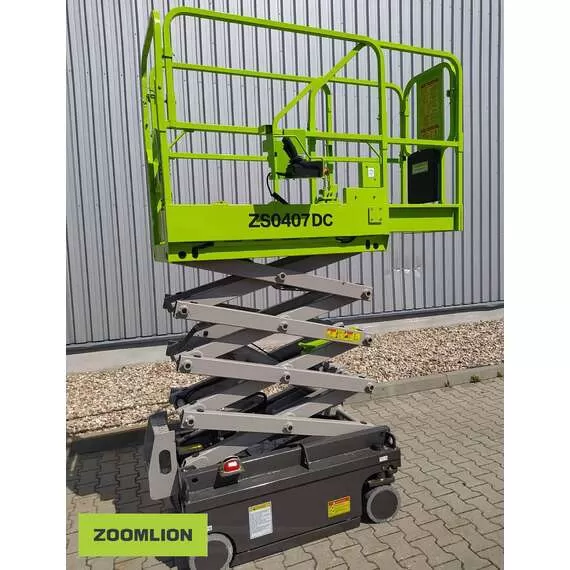 ZOOMLION ZS0407DC 240 кг 4,5 м Подъемник ножничный аккумуляторный в Ульяновске, Грузоподъемность: 240 кг, Высота подъема, м.: 4.5 м, Тип питания: аккумуляторные (DC), Напряжение: 12 В, Тип батареи: Кислотная, обслуживаемая купить по выгодной цене 100kwatt.ru