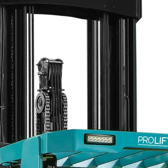 PROLIFT PRO RV 2070 2 т 7 м Ричтрак в Ульяновске, Грузоподъемность: 2 тонны (2000 кг), Высота подъема вил, м.: 7 м, Тип батареи: Кислотная, обслуживаемая купить по выгодной цене 100kwatt.ru