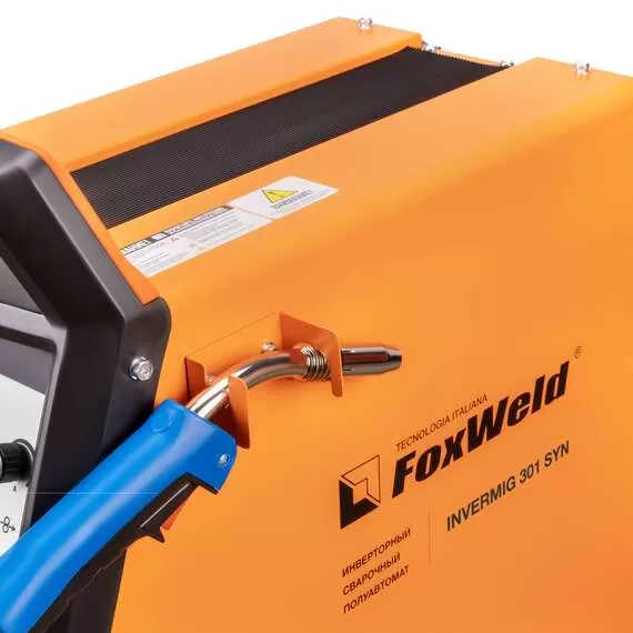 FoxWeld INVERMIG 301 SYN Сварочный полуавтомат в Ульяновске, Напряжение: 380 В, Максимальный ток сварки/резки: 300 А купить по выгодной цене 100kwatt.ru